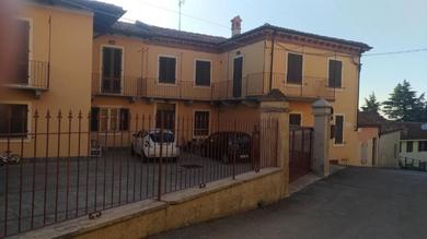 Apartments Langhe del Barolo- appartamenti sotto castello di Novello