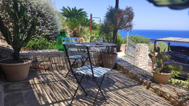 Guest house Mini Suite (without kitchen) - Casa Vacanze De Vita - Amazing view on the coast