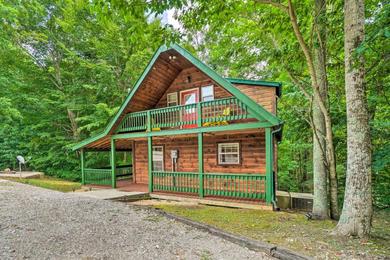 Holiday home Charming Cabin Less Than 3 Mi to Dale Hollow Lake!