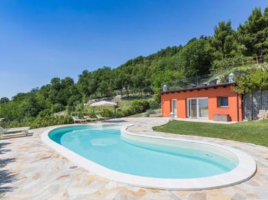 Villa Peaceful Villa in Montefelcino with Swimming Pool
