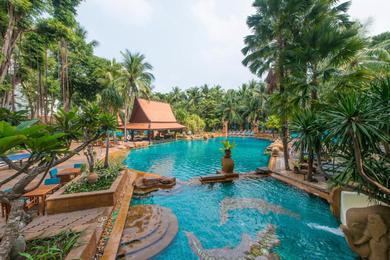 Отель Avani Pattaya Resort