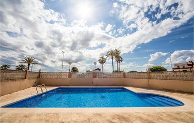 Apartments Nice apartment in Sueca with 4 Bedrooms, Outdoor swimming pool and Swimming pool
