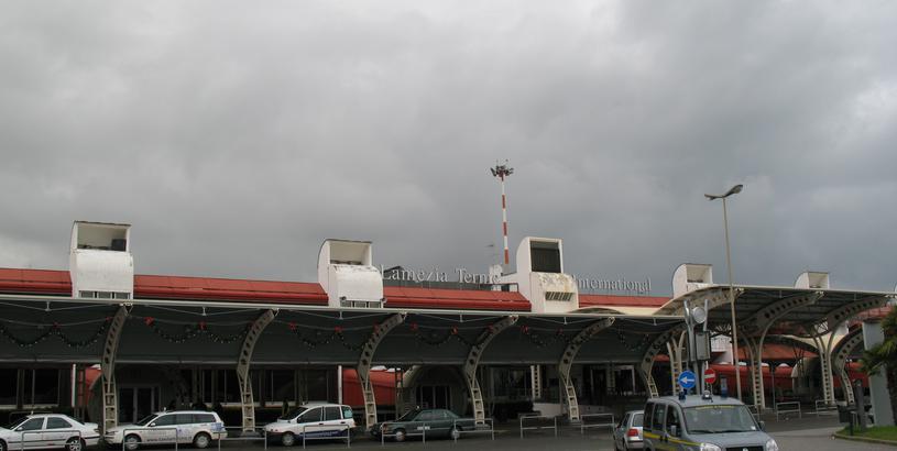 Аэропорт Кротоне (CRV), Кротоне, Италия