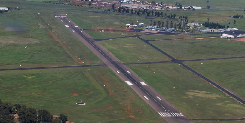 Dubbo City Regional Airport (DBO), Dubbo, Australia