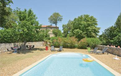 Holiday home Amazing home in Barjac with 3 Bedrooms, WiFi and Outdoor swimming pool