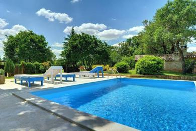 Holiday home Sonnige Villa mit privatem Pool, WLAN, Klima, Garten und Grill