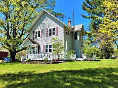Holiday home Charming Farmhouse in the Orchards near Lake Mich!