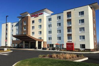 Отель TownePlace Suites by Marriott Grove City Mercer/Outlets