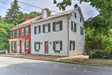 Holiday home Historic Townhome in Downtown Shepherdstown!