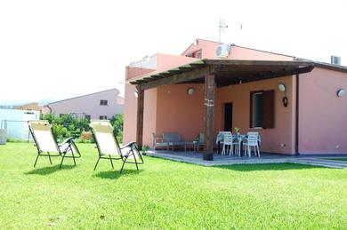 Дом отдыха 3 bedrooms house at Gorgo Lungo Lascari 200 m away from the beach with enclosed garden and wifi