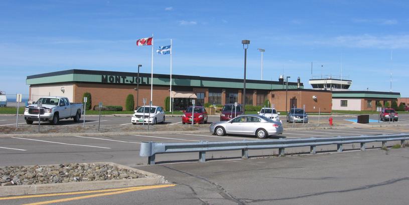 Mont Joli Airport (YYY), Mont-Joli, Canada