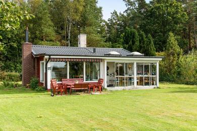 Holiday home Cottage with own jetty in Ljungbyhed