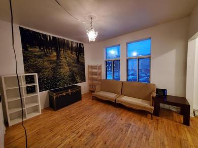 Guest house Montreal Downtown \ Pet Friendly \ room A B C