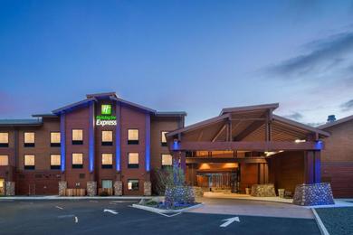 Hotel Holiday Inn Express Redwood National Park, an IHG Hotel