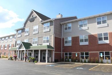 Отель Country Inn & Suites by Radisson, Crystal Lake, IL