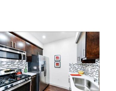 Apartments NoHo Arts District 30 Day Stays