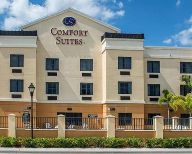 Отель Comfort Suites Vero Beach I-95