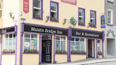 Hotel Walsh's Bridge Inn