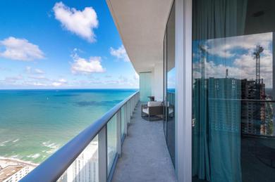 Apartments Ocean view corner unit rental Hyde Beach Resort 27th floor Miami