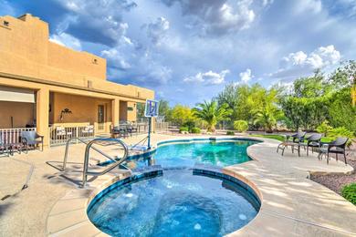 Дом отдыха Luxe Apache Junction Escape with Pool and Hot Tub