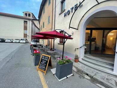Hotel Caffè Verdi - 24 hours Reception