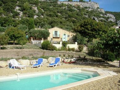Дом отдыха Lovely Holiday Home in Saint Saturnin l s Apt with Pool