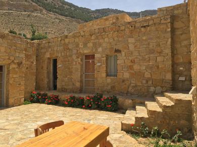 Отель Wadi Dana Lodge - نزل وادي ضانا