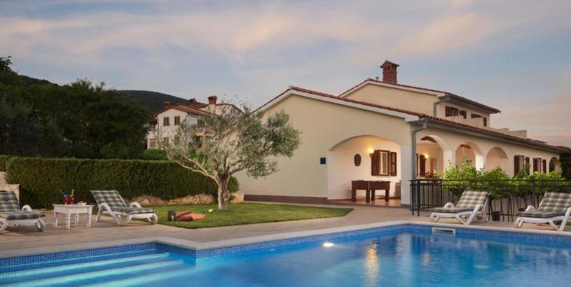 Villa Beautiful villa Marevista with sea view and pool in Labin near Rabac