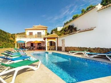 Villa Spacious Villa in Costa Del Dol with Private Pool