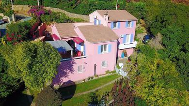 Гостевой дом Chambres d'hôtes Villa bella fiora