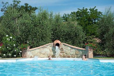 Апартаменты Montelopio Villa Sleeps 4 Pool Air Con WiFi