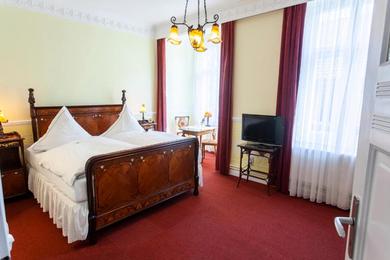 Отель Hotel Goldener Löwe