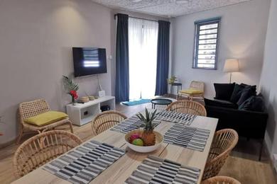 Apartments Porte du Bonheur - Freshly renovated 2 bedrooms flat - 50m from beach