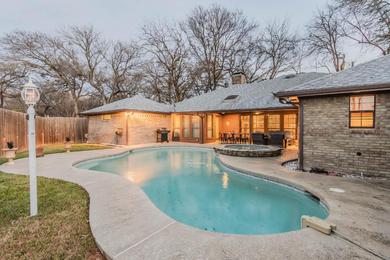 Дом отдыха Luxury Spacious Home in North Garland perfect for all group types w Pool home