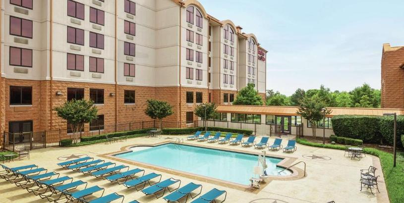 Отель Hampton Inn & Suites Dallas-Mesquite