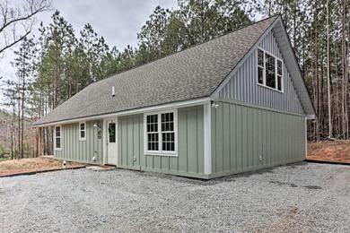 Holiday home Peaceful Family Cabin on 10 Acres with Game Room!