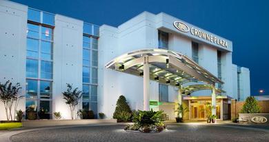 Отель Crowne Plaza Charleston, an IHG Hotel