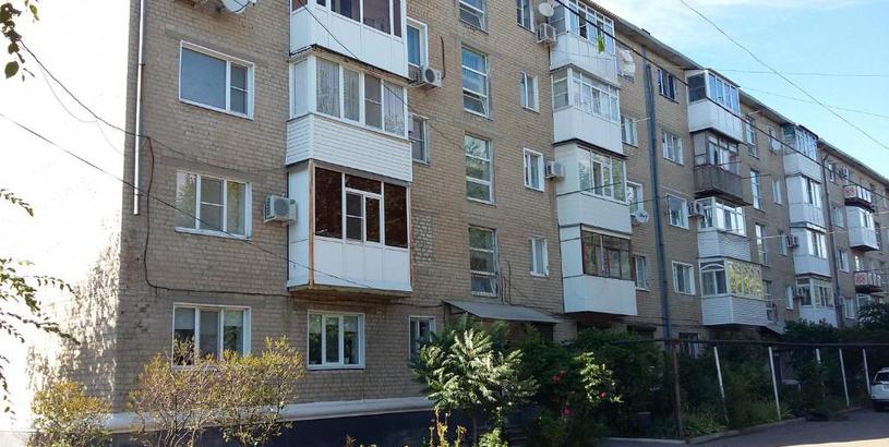Apartments Apartment on Leninskiy Komsomol Ave