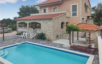 Amazing Apartment In Banjevci With Outdoor Swimming Pool, Wifi And 3 Bedrooms
