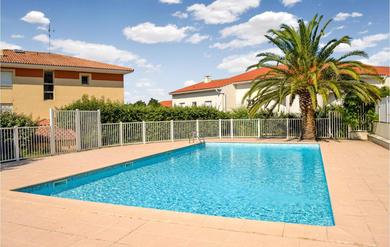 Apartments Stunning apartment in St Raphal with 1 Bedrooms, WiFi and Outdoor swimming pool