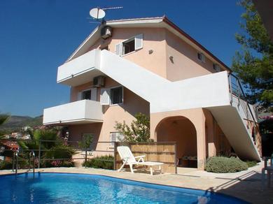 Апартаменты Family friendly apartments with a swimming pool Seget Vranjica, Trogir - 14409