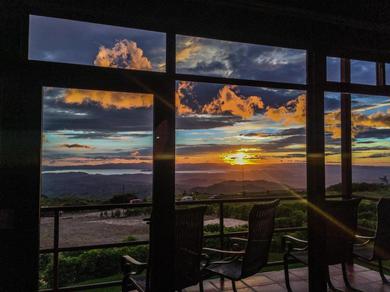 Отель Sunset Vista Lodge,Monteverde,Costa Rica.