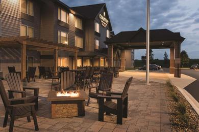 Отель Country Inn & Suites by Radisson, Mankato Hotel and Conference Center, MN