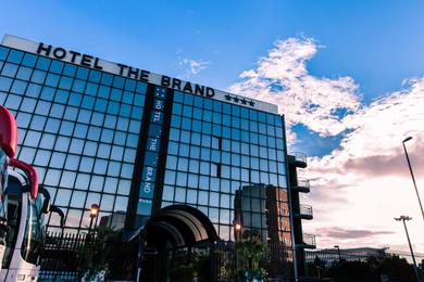 Отель Hotel The Brand
