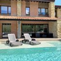 Apartments 2 Apartamentos en villa con piscina privada en Asturias El Marquesau