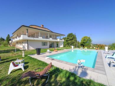 Вилла Spacious Villa in Tavullia with Private Swimming Pool