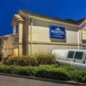 Отель Microtel Inn & Suites by Wyndham Auburn