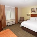 Hotel Candlewood Suites Boise - Towne Square, an IHG Hotel