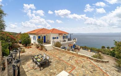 Дом отдыха Stunning home in Mantineia Messinia with 3 Bedrooms and WiFi
