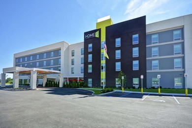 Hotel Home2 Suites by Hilton Queensbury Lake George